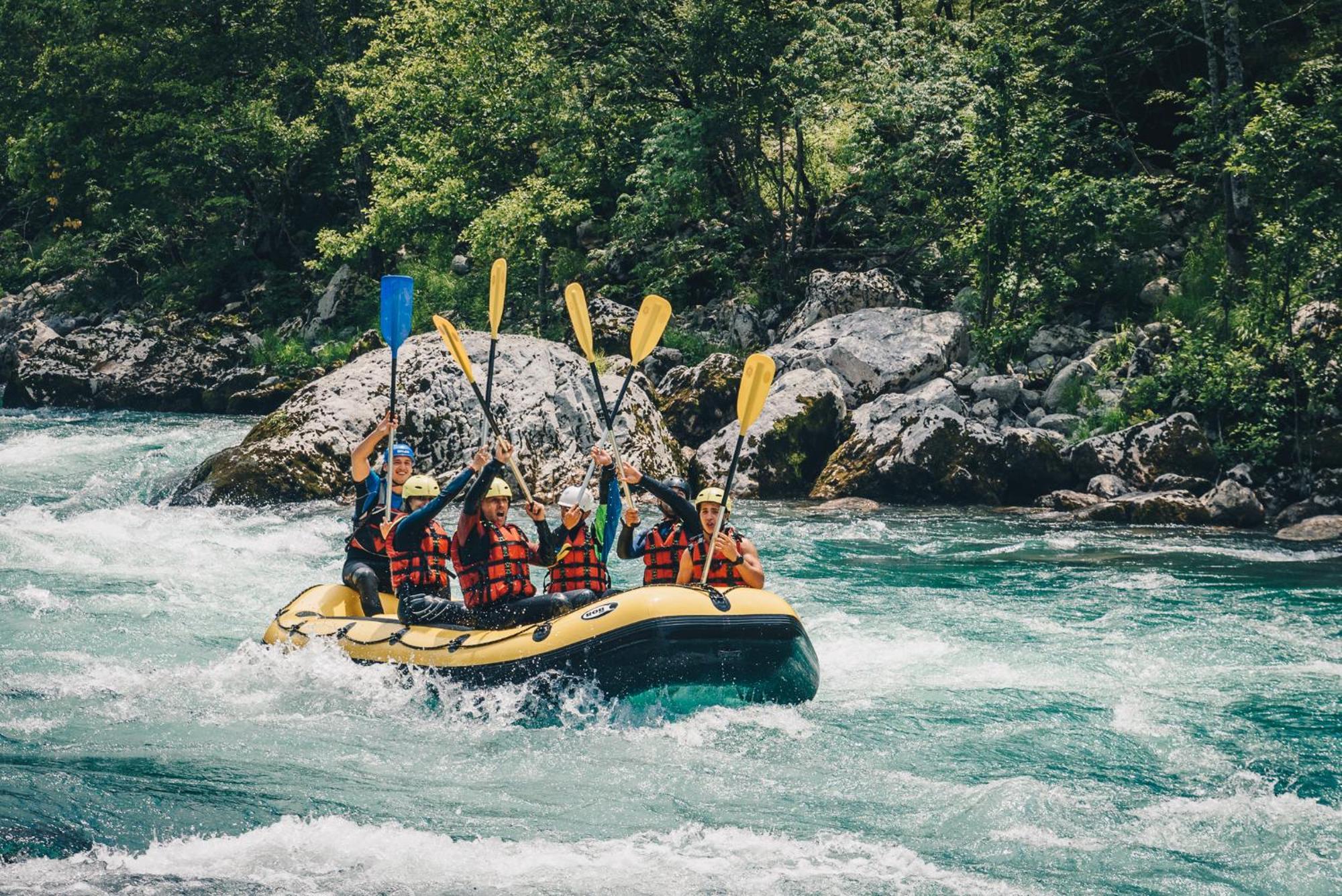 Готель Camp Divlja Rijeka Hum Екстер'єр фото